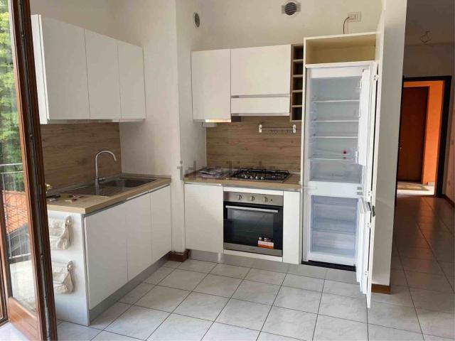 Appartamento in vendita di 99 m² in Via IV Novembre, 35