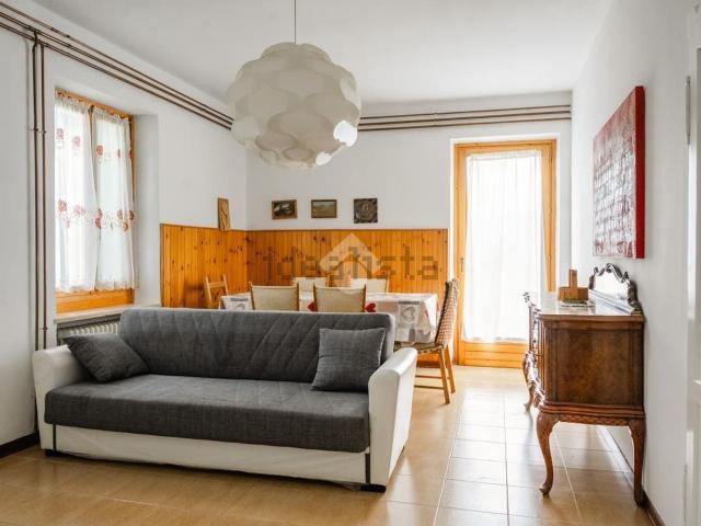 Appartamento in vendita di 99 m² in Via Padova, 3