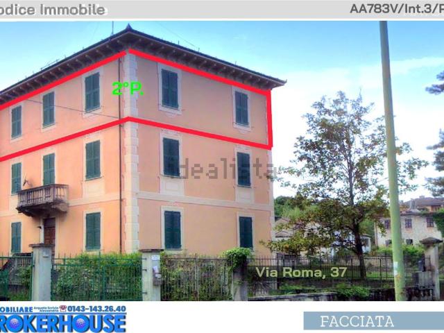 Appartamento in vendita di 99 m² in Via Roma, 37