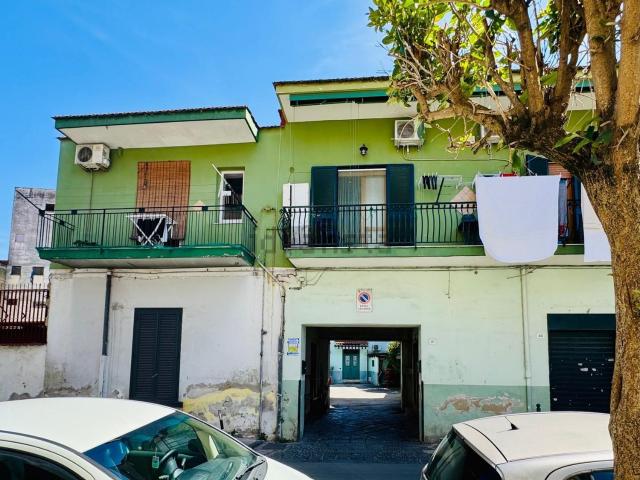 Appartamento in vendita di 99 m² in Via San Pietro, 41