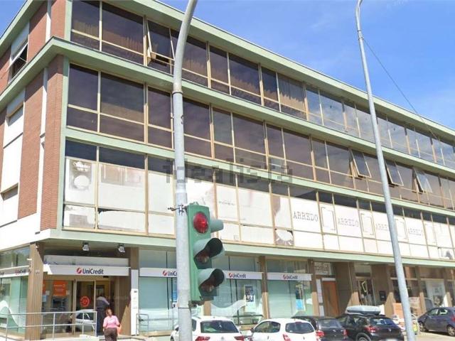 Appartamento in vendita di 99 m² in Via Secondo Ganio Vecchiolino