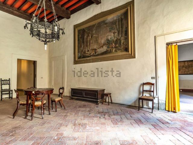 Appartamento in vendita di 1000 m² in Via Folgore da San Giminiano, 49
