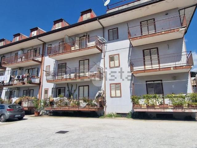 Appartamento in vendita di 100 m² in Via Virgilio Marone, 62