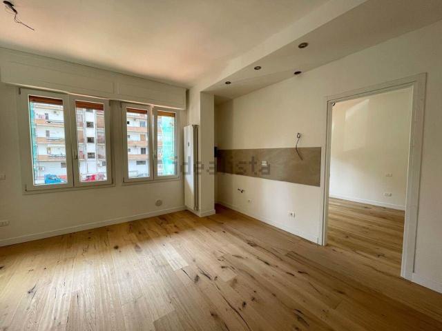 Appartamento in vendita di 100 m² in Via San Colombano, 27