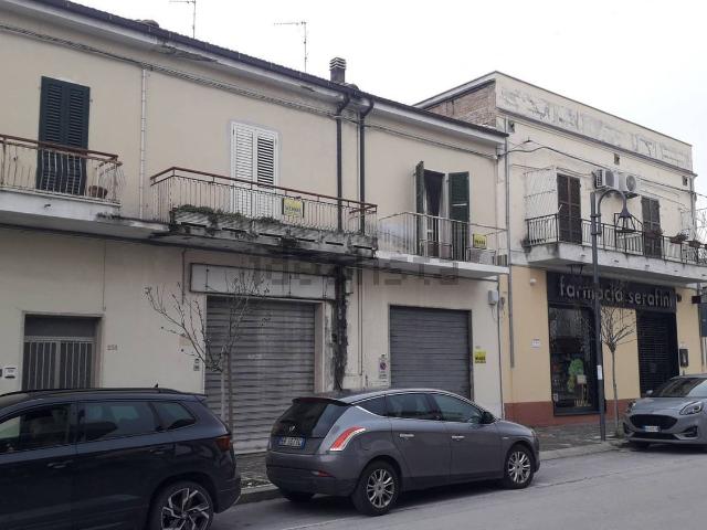 Appartamento in vendita di 100 m² in Via 1 Maggio