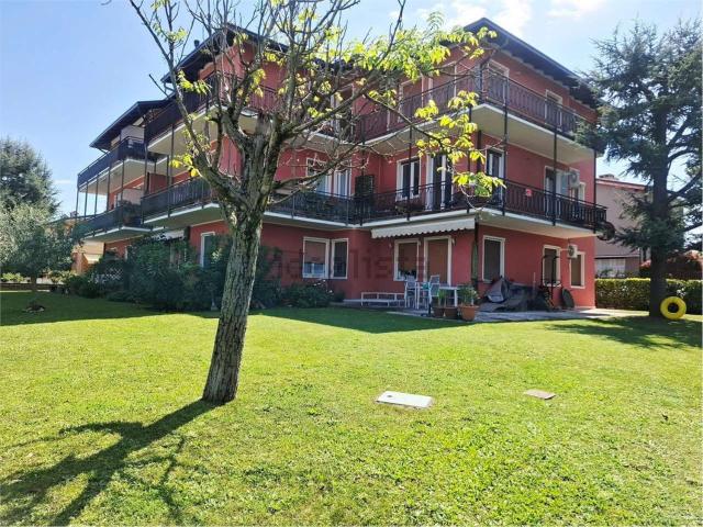 Appartamento in vendita di 100 m² in Via Como