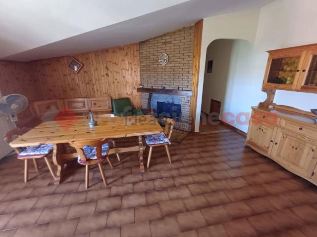 Appartamento in vendita di 100 m² in Via Cornete, 6