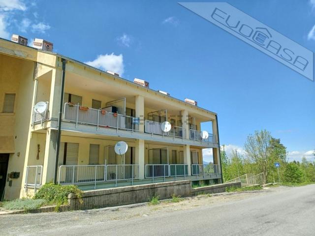 Appartamento in vendita di 100 m² in Via Cave