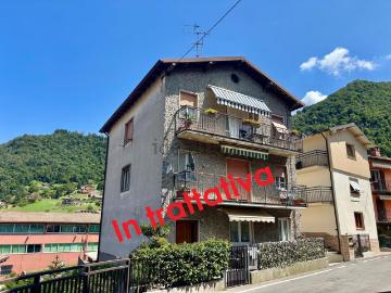 Appartamento in vendita di 100 m² in Via Cadamiani, 9