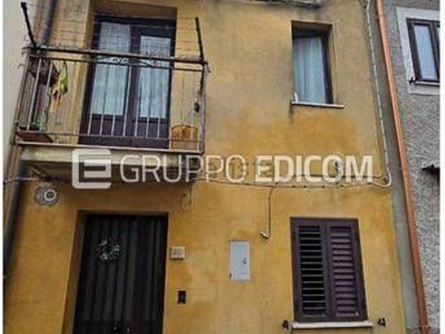 Appartamento in vendita di 100 m² in Via Cairoli