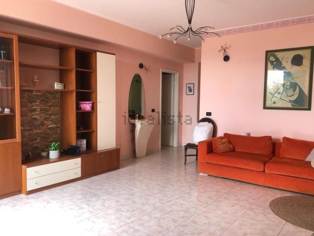 Appartamento in vendita di 100 m² in Via Caldà, 2
