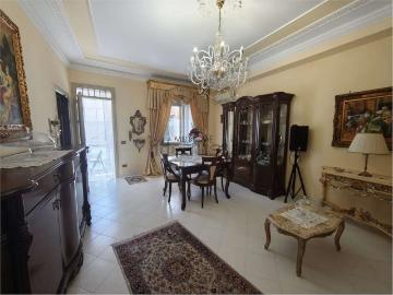 Appartamento in vendita di 100 m² in Via Calogero Isgrò