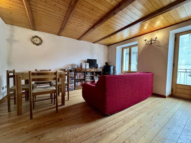 Appartamento in vendita di 100 m² in Via Calzaferri