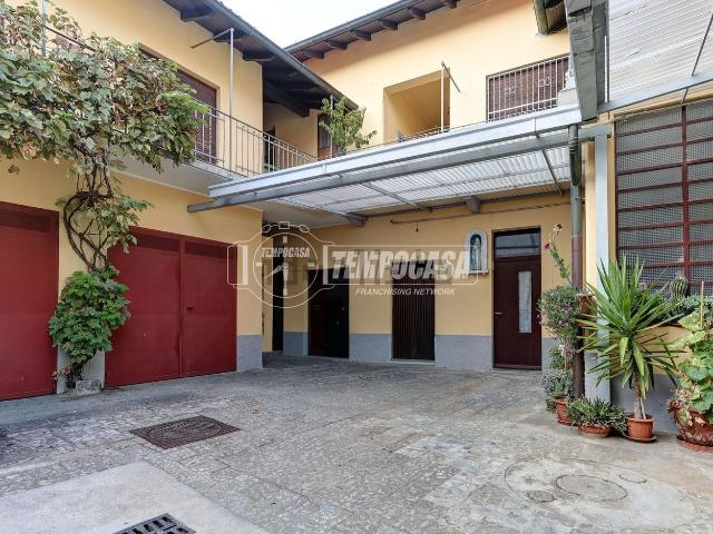 Appartamento in vendita di 100 m² in Via Camillo Benso Conte di Cavour, 2