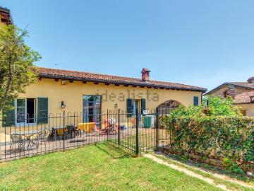 Appartamento in vendita di 100 m² in Via Camnago Volta Superiore, 19