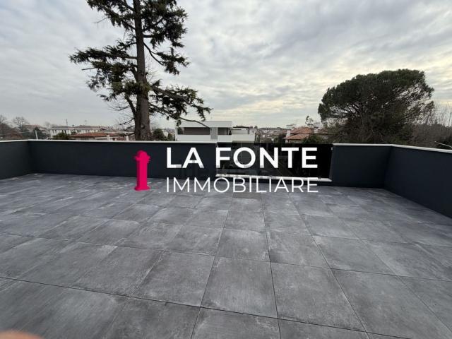 Appartamento in vendita di 100 m² in Via Capeleo