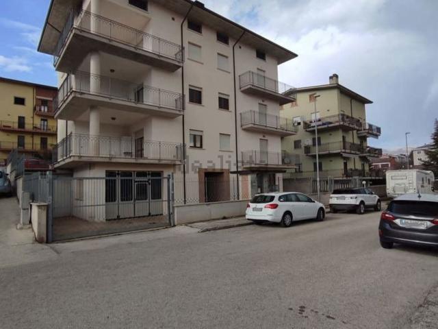 Appartamento in vendita di 100 m² in Via Cappadocia, 3