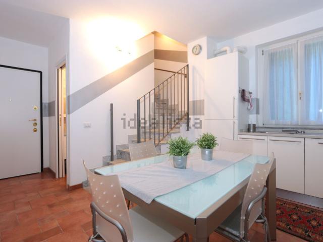 Appartamento in vendita di 100 m² in Via Carate
