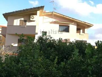 Appartamento in vendita di 100 m² in Via Carlo Goldoni