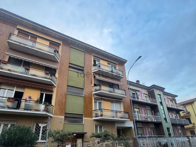 Appartamento in vendita di 100 m² in Via Carlo Maria Viganoni, 12