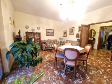 Appartamento in vendita di 100 m² in Via Carriona