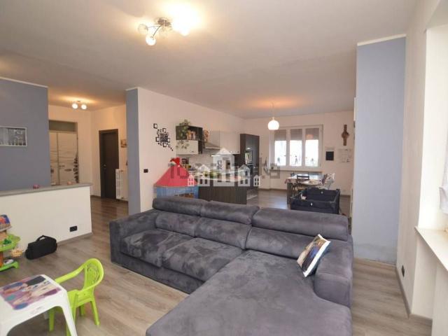 Appartamento in vendita di 100 m² in Via Cascinassa, 11