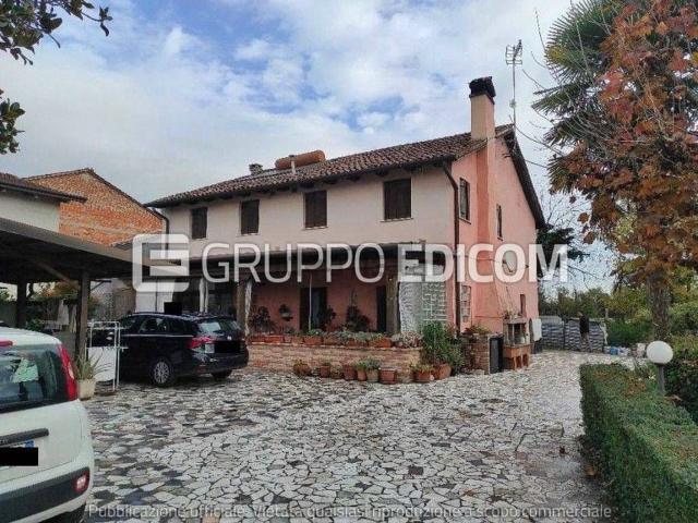Appartamento in vendita di 100 m² in Via Case Rosse