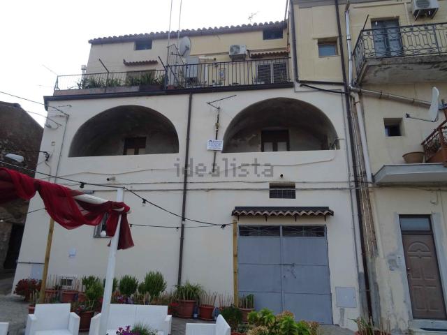 Appartamento in vendita di 100 m² in Via Castello, 6