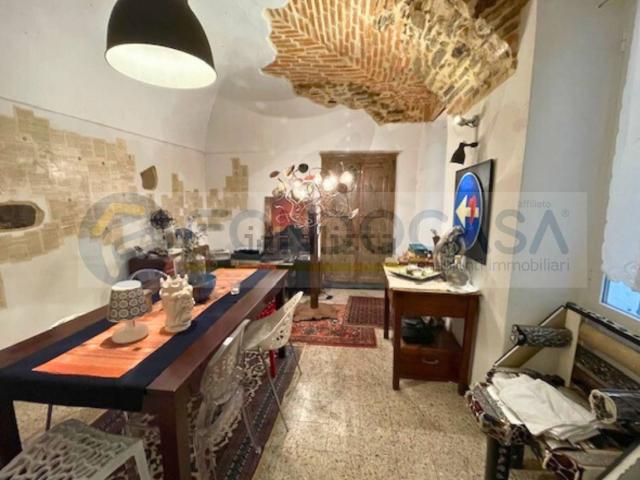 Appartamento in vendita di 100 m² in Via Castello