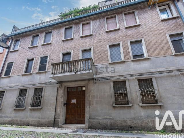 Appartamento in vendita di 100 m² in Via Centoversuri, 24