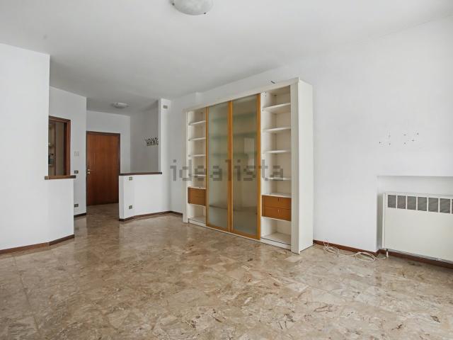 Appartamento in vendita di 100 m² in Via Cervinia