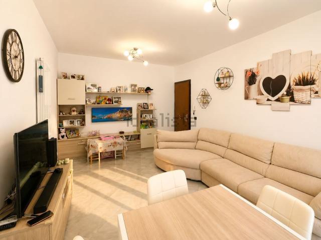 Appartamento in vendita di 100 m² in Via Cesare Arzelà, 24
