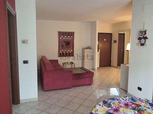 Appartamento in vendita di 100 m² in Via Cesare Battisti