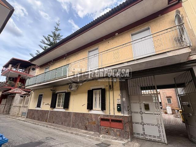 Appartamento in vendita di 100 m² in Via Cicerone, 10