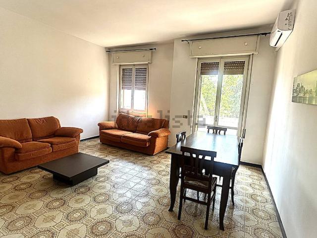 Appartamento in vendita di 100 m² in Via Circonvallazione, 20
