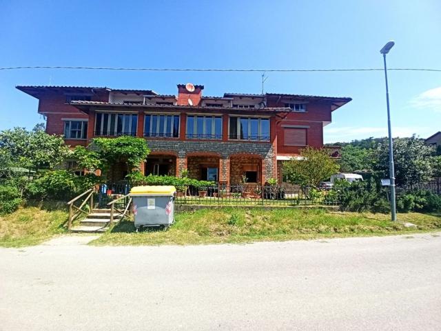 Appartamento in vendita di 100 m² in Via Crocicchie