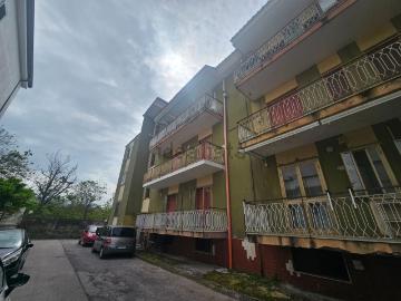 Appartamento in vendita di 100 m² in Via A. Rispoli
