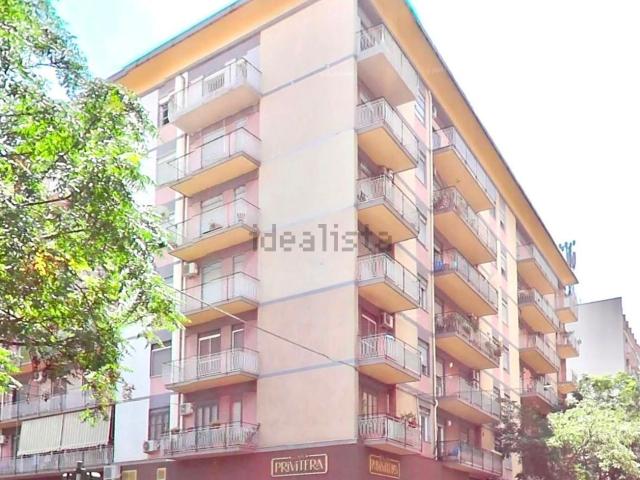 Appartamento in vendita di 100 m² in Via Ammiraglio Caracciolo, 6