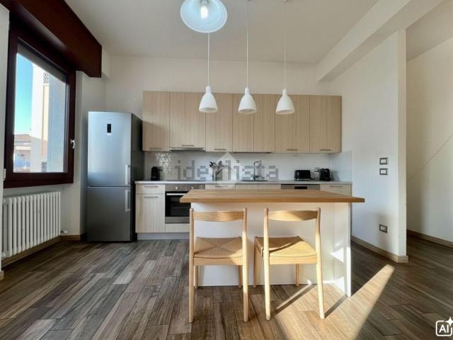 Appartamento in vendita di 100 m² in Via Antonio Cernisone, 1