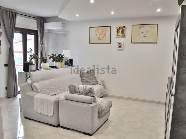 Appartamento in vendita di 100 m² in Via Annibale Angelini