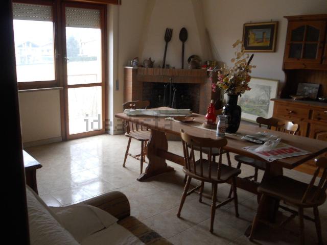 Appartamento in vendita di 100 m² in Via Abruzzo