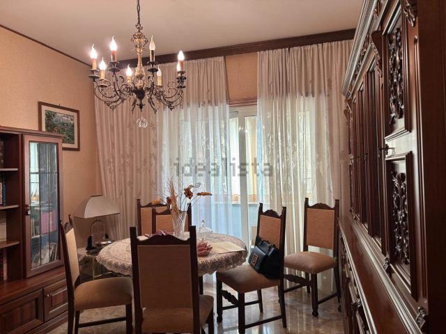 Appartamento in vendita di 100 m² in Via Adua, 33