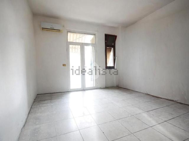 Appartamento in vendita di 100 m² in Via Adriano Zarini