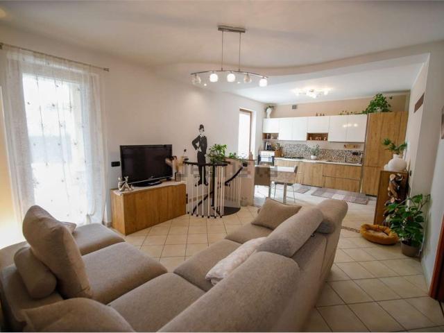 Appartamento in vendita di 100 m² in Via Agostino Visetti, 1
