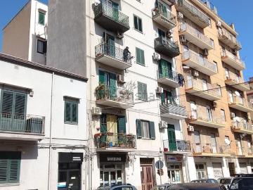Appartamento in vendita di 100 m² in Via Alaimo da Lentini, 20