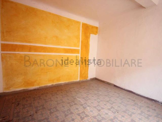 Appartamento in vendita di 100 m² in Via Alberica