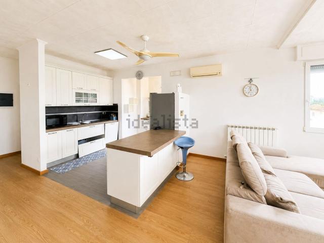 Appartamento in vendita di 100 m² in Via Alcide de Gasperi, 45