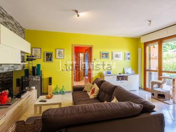 Appartamento in vendita di 100 m² in Via Aldo Moro