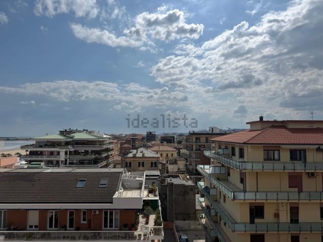 Appartamento in vendita di 100 m² in Via Alessandro Tassoni, 64
