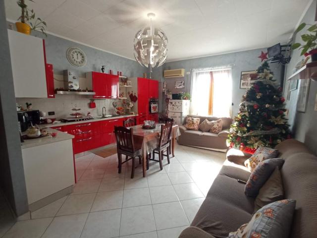 Appartamento in vendita di 100 m² in Via Alessandro Manzoni
